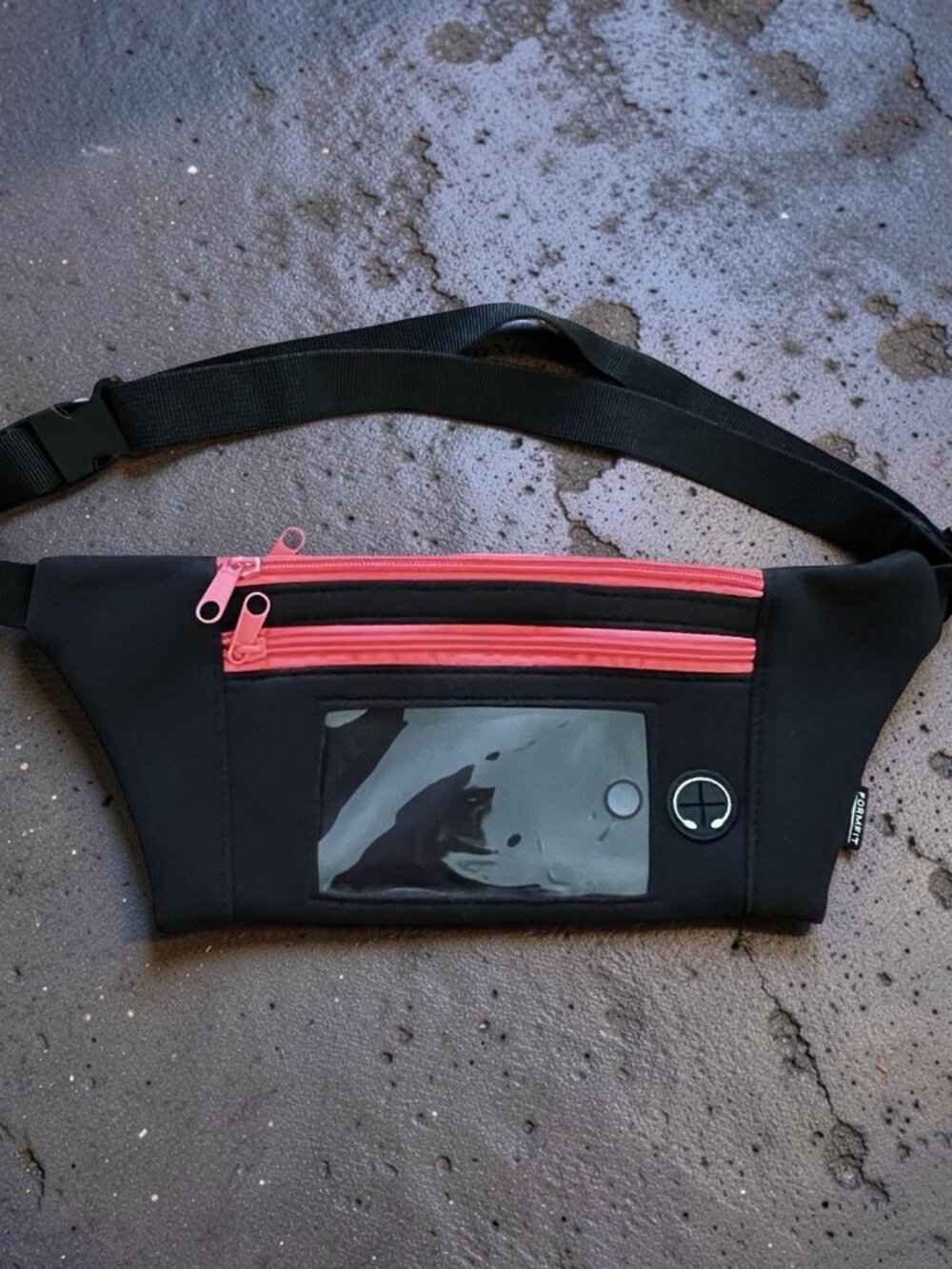 Formfit Running Belt Phone Holder Waist Pack Black Neon Coral NWOT